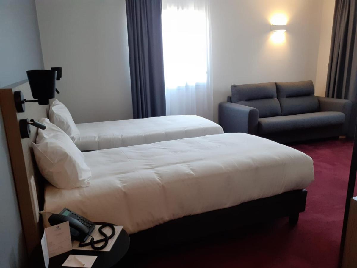 Sure Hotel By Best Western Les Portes De Montauban Eksteriør billede