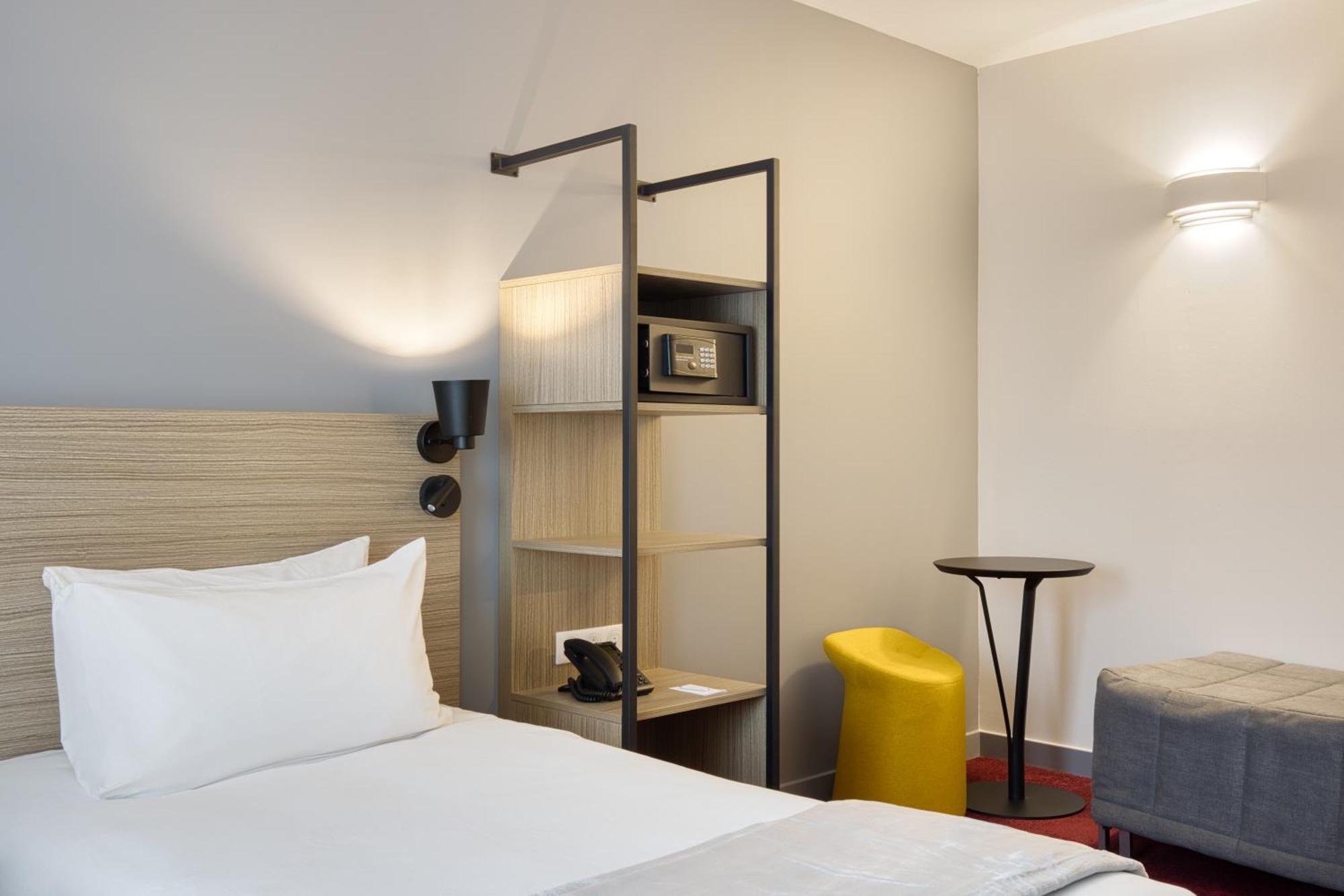 Sure Hotel By Best Western Les Portes De Montauban Eksteriør billede